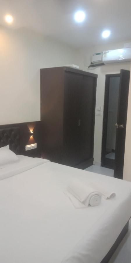 M G Residency Hotel Chikmagalur Luaran gambar