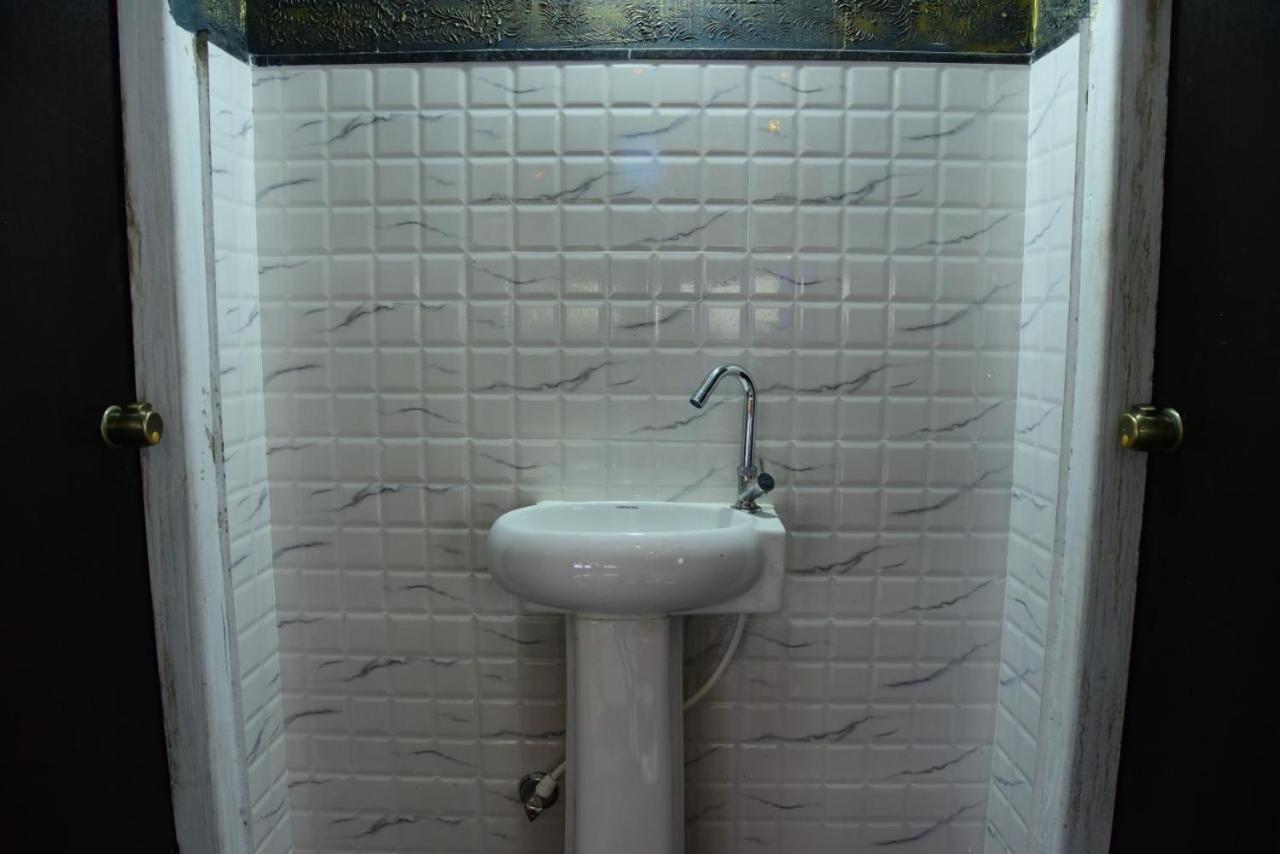 M G Residency Hotel Chikmagalur Luaran gambar